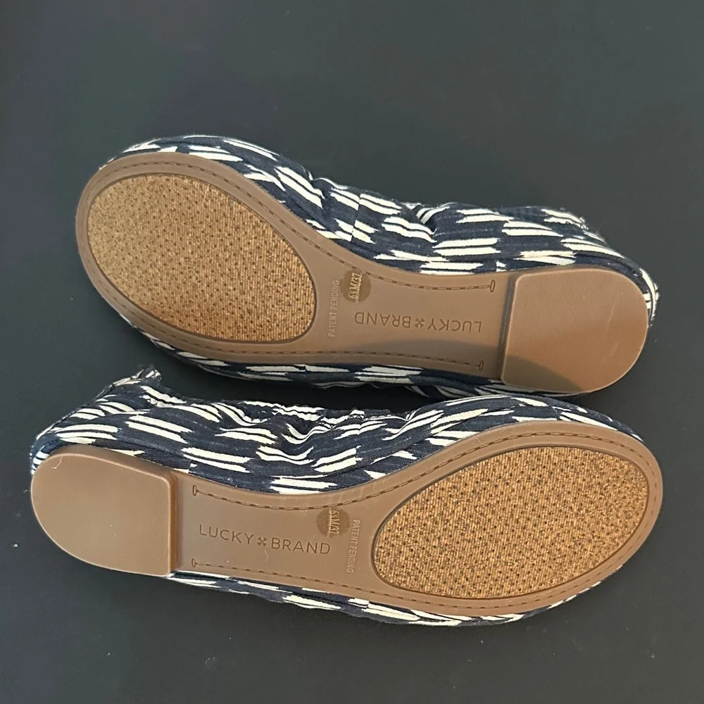 Lucky Brand Blue and White Patterned Flats - Picture 2 of 4